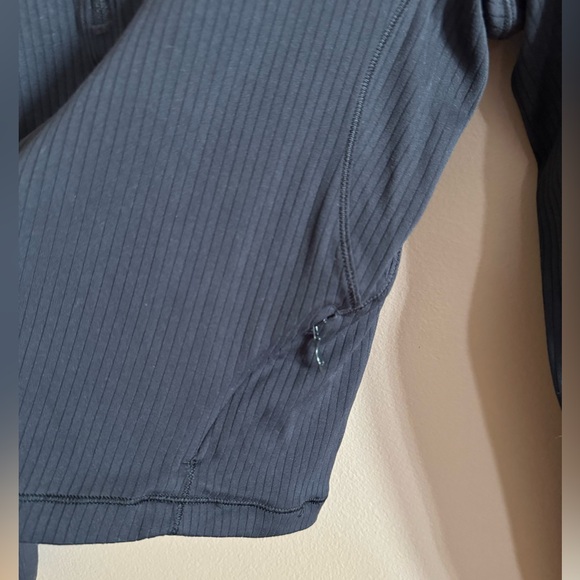 Lululemon rulu cropped half zip - Picture 3 of 4